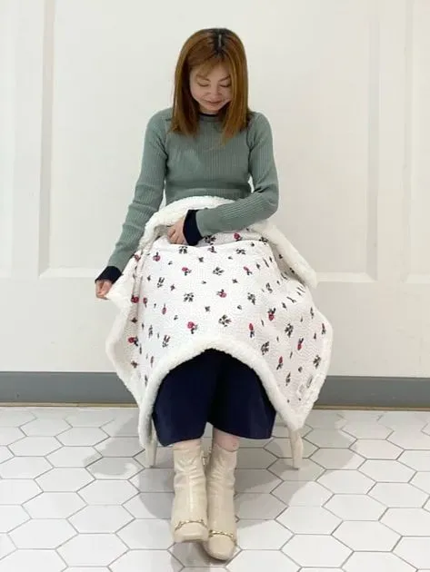 クラウディアズフレンド柄 ブランケット 70×100cm（ブランケット
