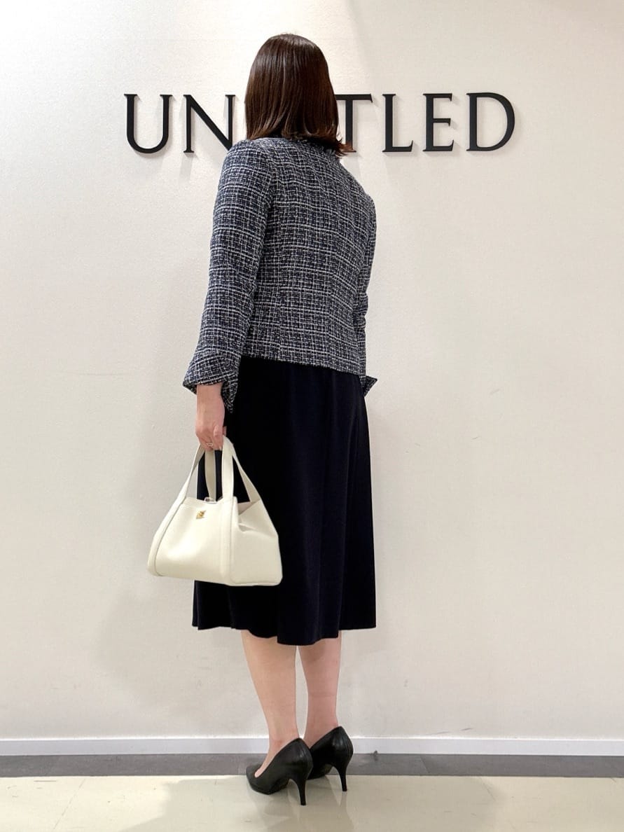 YUIさんの「UNTITLED｜【入卒/セレモニー/通勤】ラメツイード ノーカラージャケット」を使ったコーディネート