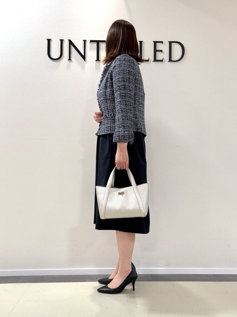 YUIさんの「UNTITLED｜【入卒/セレモニー/通勤】ラメツイード ノーカラージャケット」を使ったコーディネート
