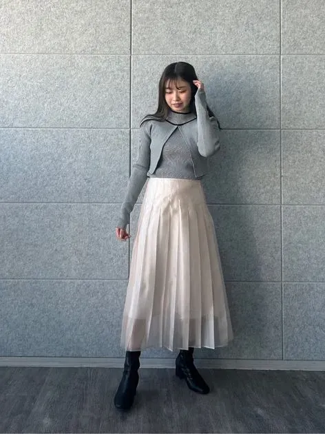shiny sheer pleated skirt（マキシ・ロングスカート） | CODE A