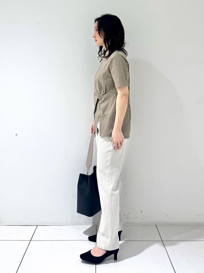 そんさんの「INDIVI｜【洗える】ねじりデザインTシャツ」を使ったコーディネート