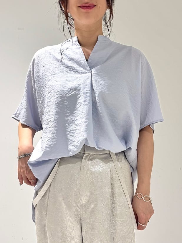 そんさんの「INDIVI｜【洗える／UVケア／SETUP可能】スキッパードルマンブラウス」を使ったコーディネート