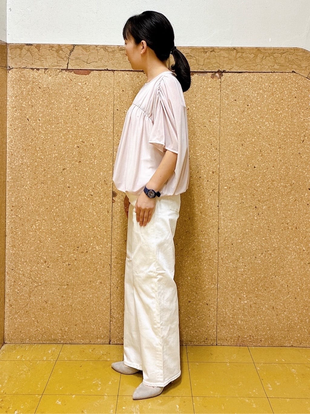 hattoriさんの「INDIVI｜【洗える／体型カバー】シャーリングシアートップス」を使ったコーディネート