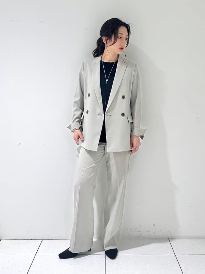 そんさんの「INDIVI｜【UVケア】ライトダブルジャケット」を使ったコーディネート