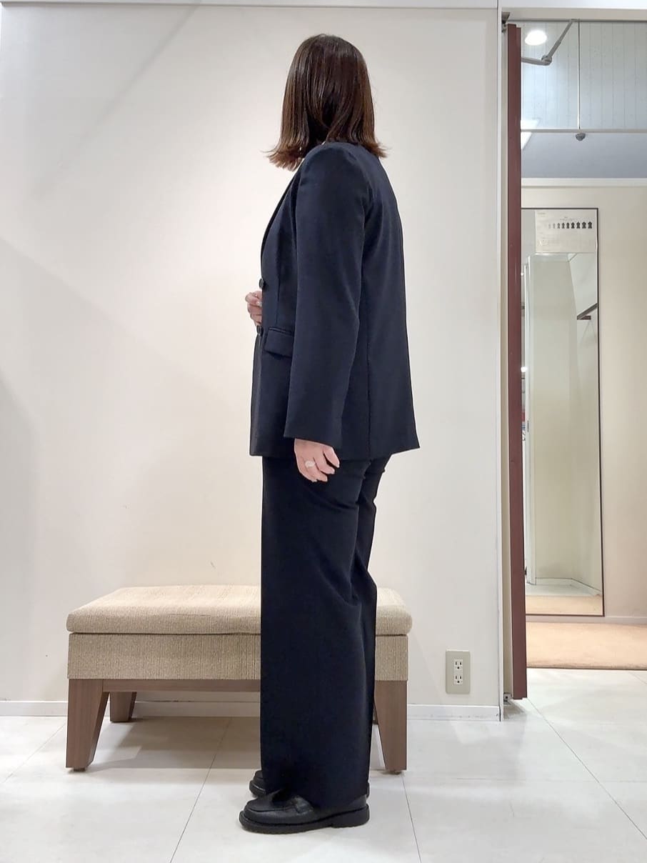 YUIさんの「UNTITLED｜【新色追加/セットアップ可】エアリー ダブルブレストジャケット」を使ったコーディネート