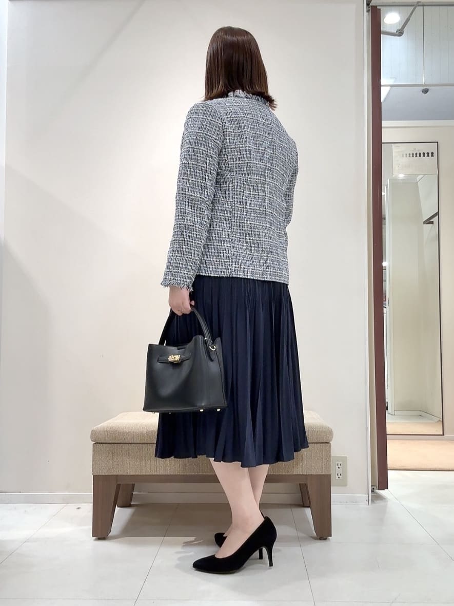 YUIさんの「UNTITLED｜【仕事着/スーツ】ファンシーツイード ジャケット」を使ったコーディネート