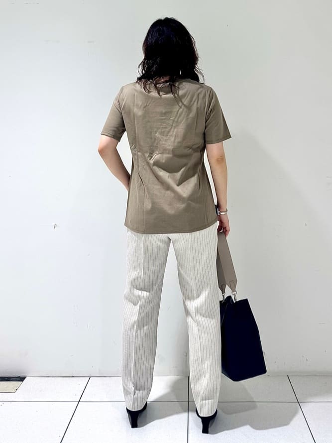 そんさんの「INDIVI｜【洗える】ねじりデザインTシャツ」を使ったコーディネート