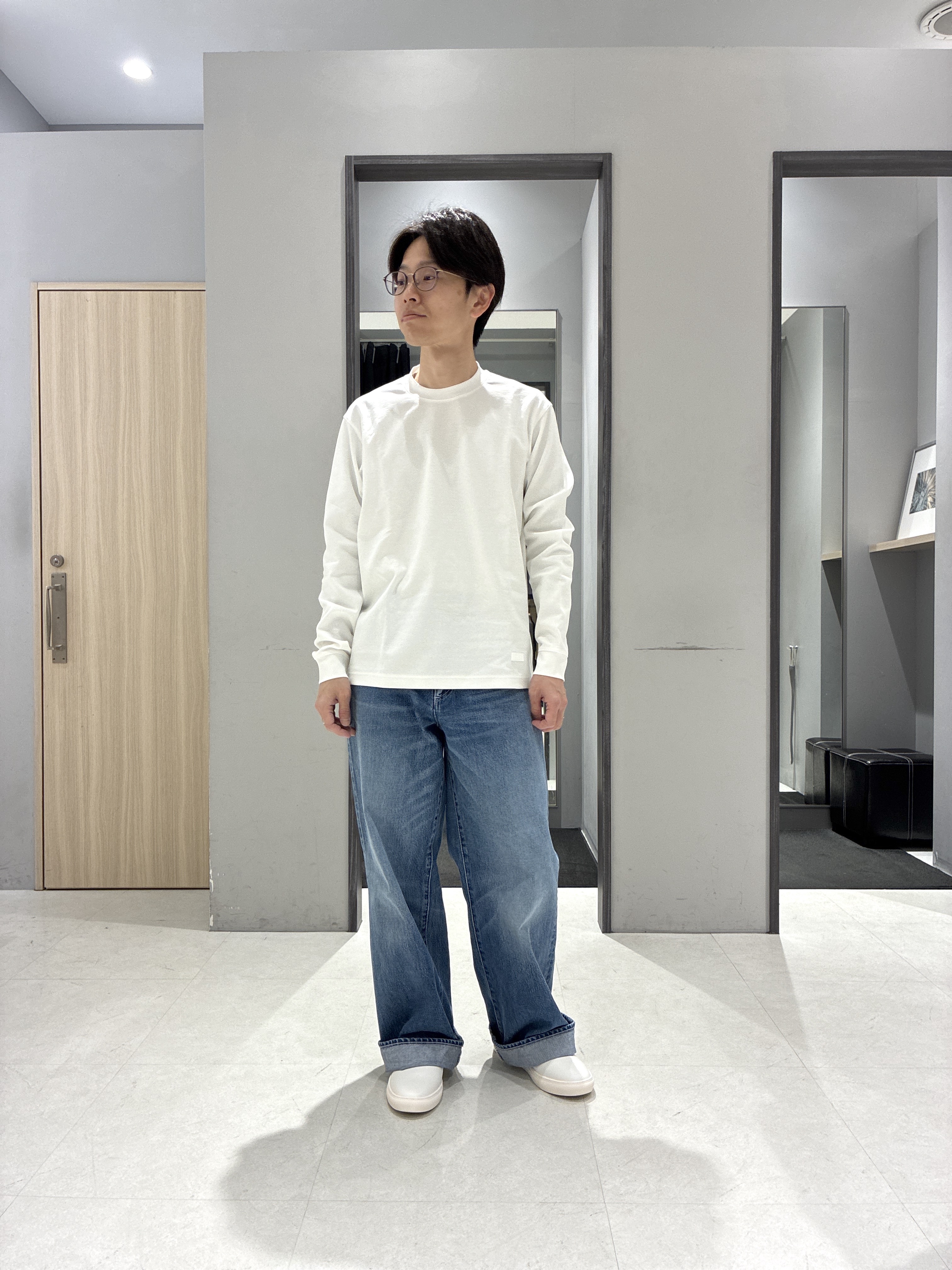 わいずみさんの「TAKEO KIKUCHI｜2WAYアクティブ ライト ブルゾン」を使ったコーディネート