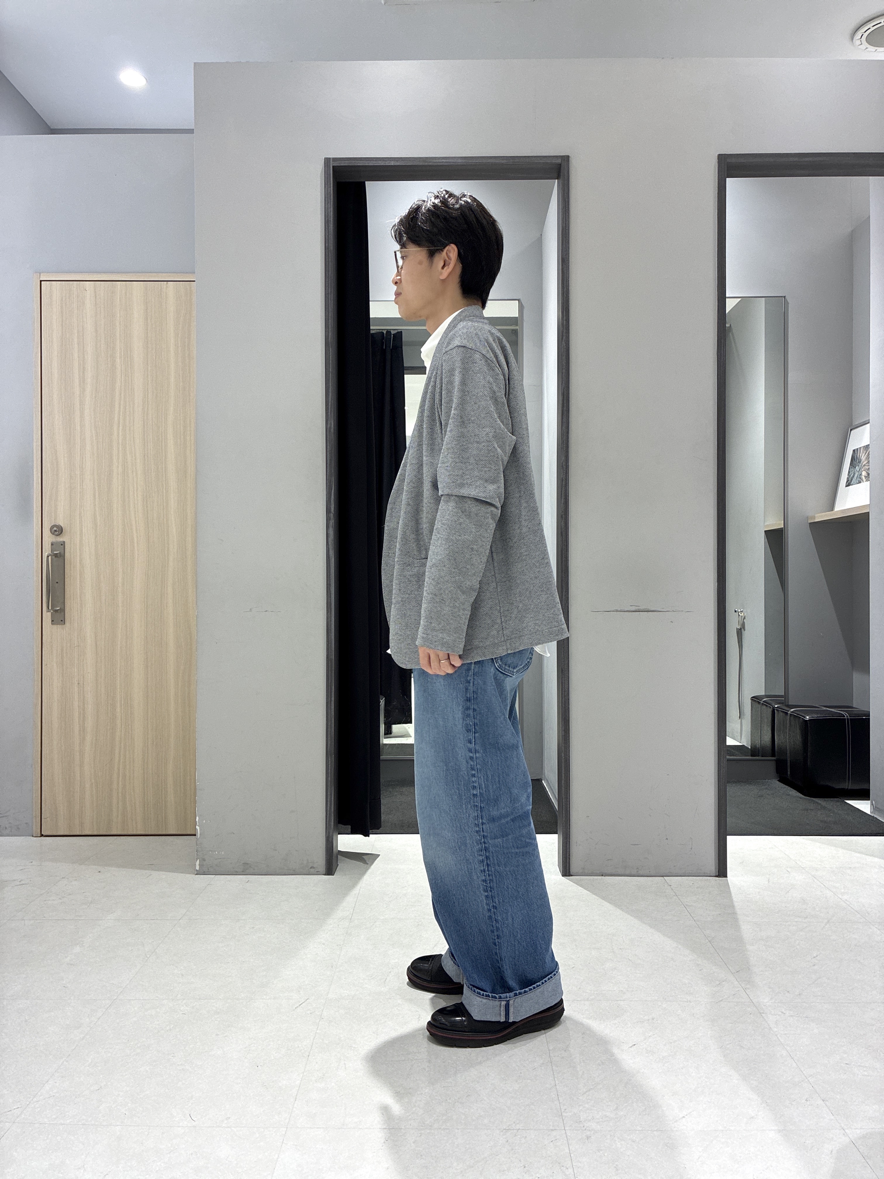 わいずみさんの「TAKEO KIKUCHI｜【抗菌防臭】バーズアイメッシュノーカラージャケット」を使ったコーディネート