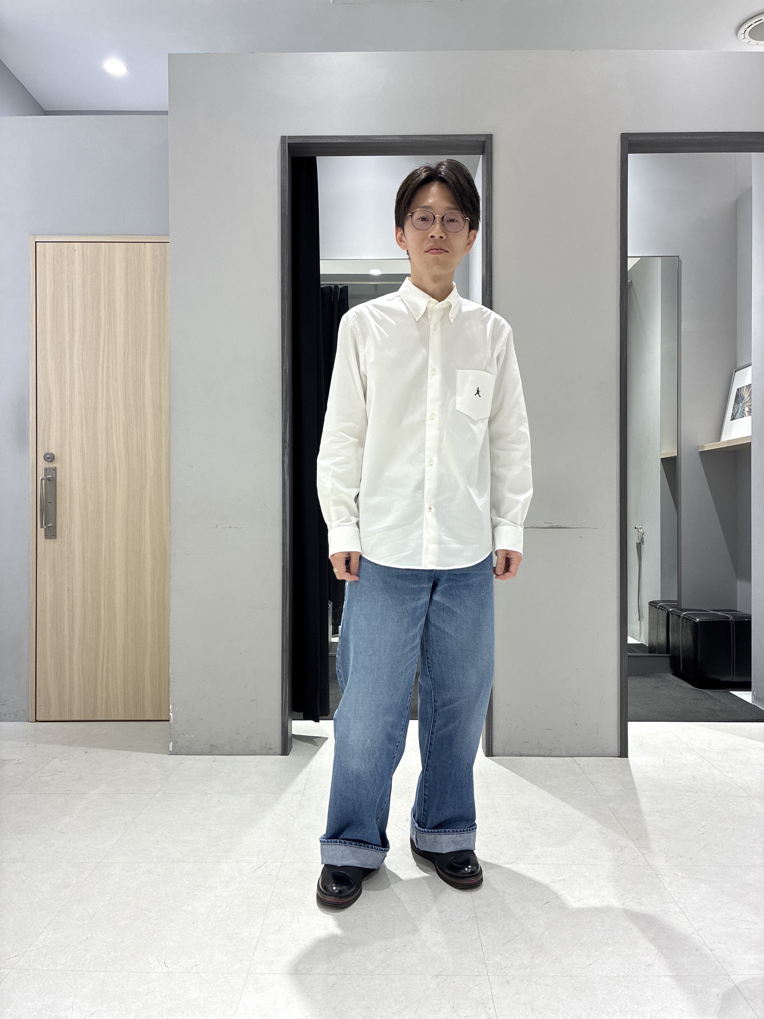 わいずみさんの「TAKEO KIKUCHI｜【ON／OFF兼用】CARREMANファブリック ノーカラージャケット」を使ったコーディネート