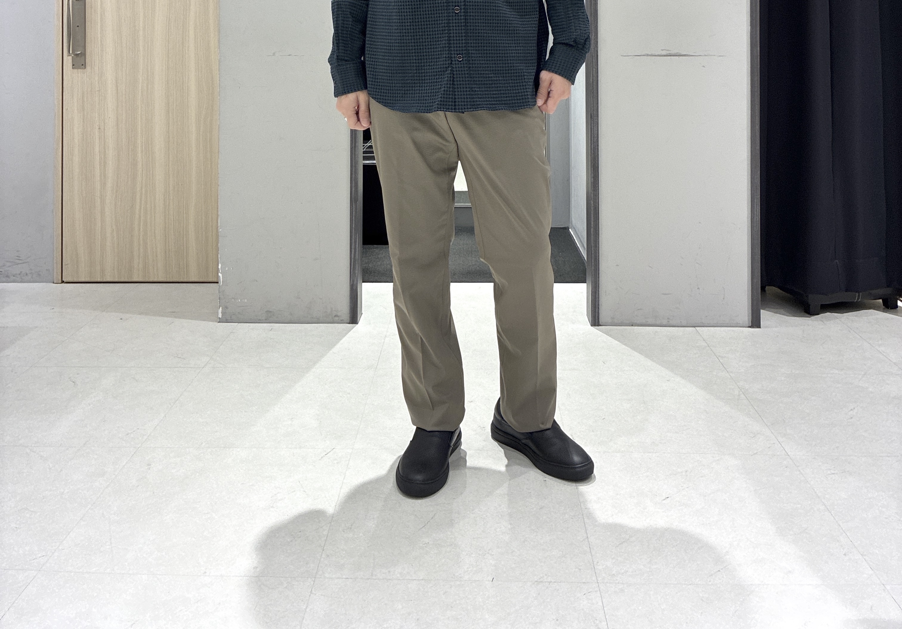 わいずみさんの「TAKEO KIKUCHI｜リネンライクカルゼ リブブルゾン」を使ったコーディネート