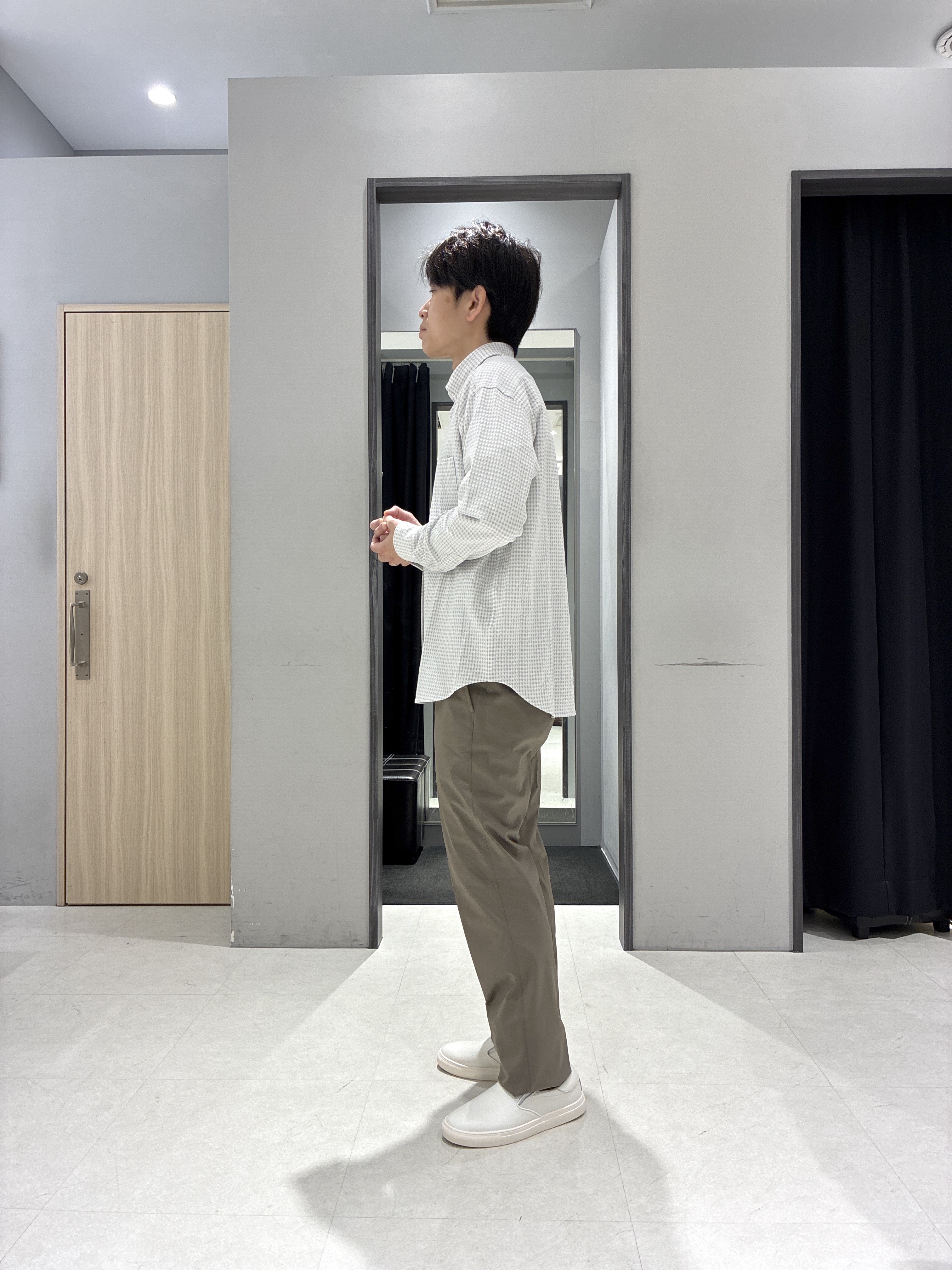 わいずみさんの「TAKEO KIKUCHI｜リネンライクカルゼ リブブルゾン」を使ったコーディネート