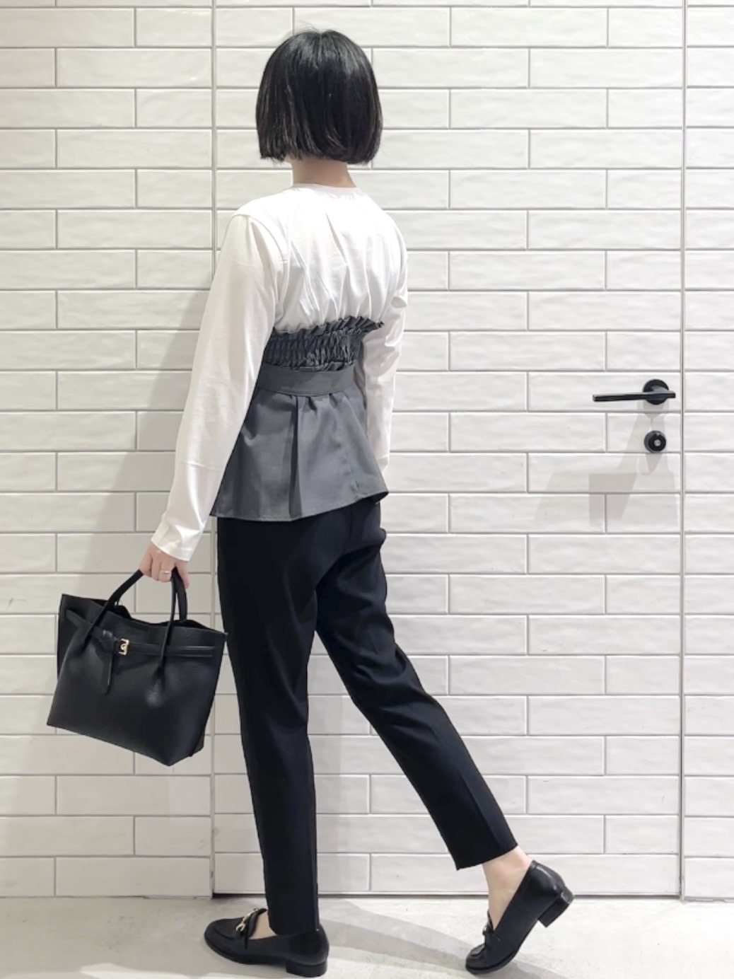 しおりさんの「OPAQUE.CLIP｜ビスチェドッキングカットソー【洗濯機OK】」を使ったコーディネート