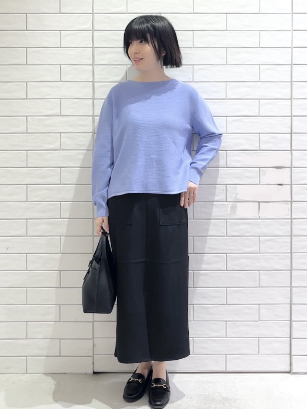 しおりさんの「OPAQUE.CLIP｜ミドルトレンチコート【洗濯機OK】」を使ったコーディネート