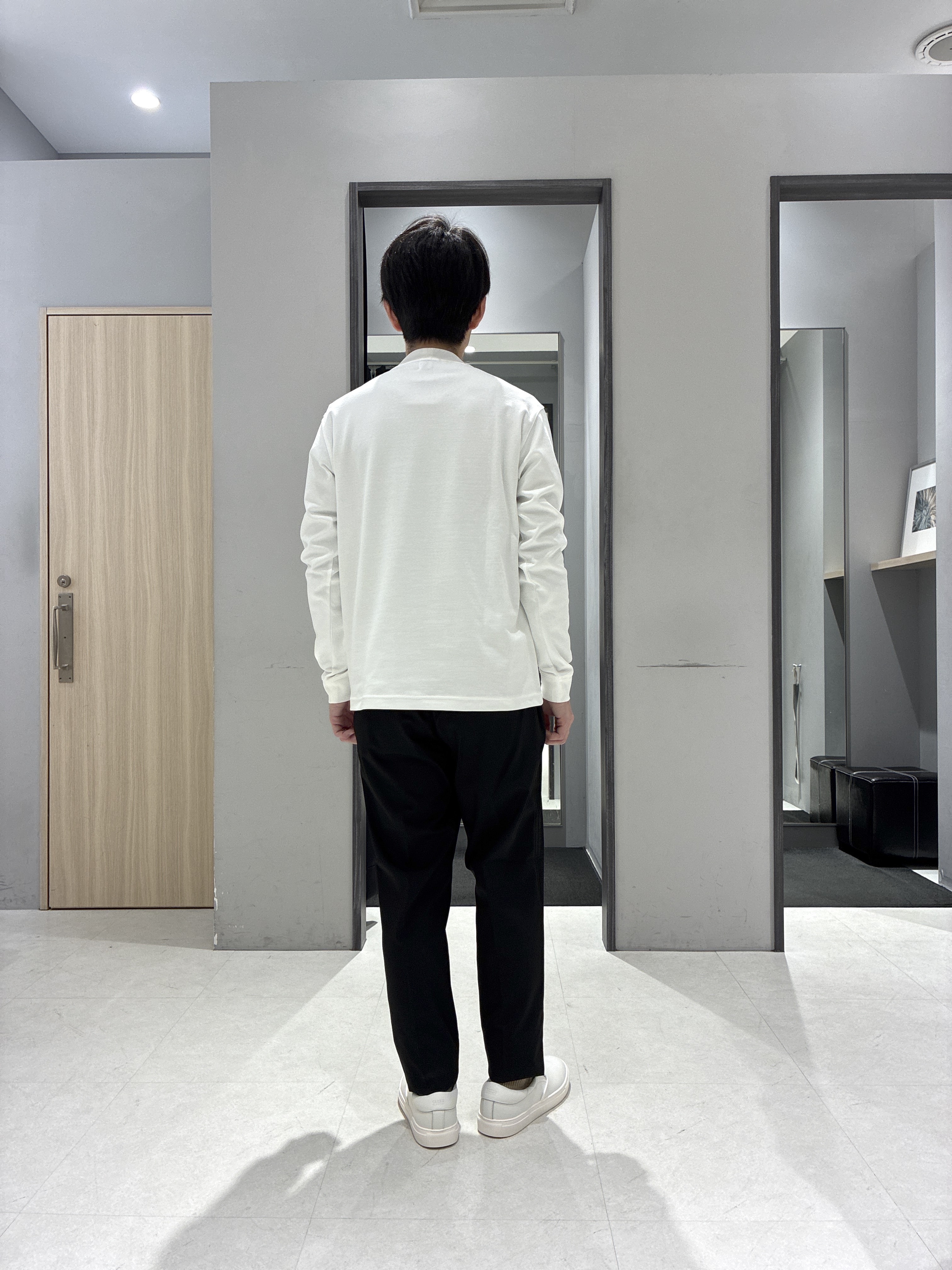 わいずみさんの「TAKEO KIKUCHI｜【ON／OFF兼用】CARREMANファブリック ノーカラージャケット」を使ったコーディネート