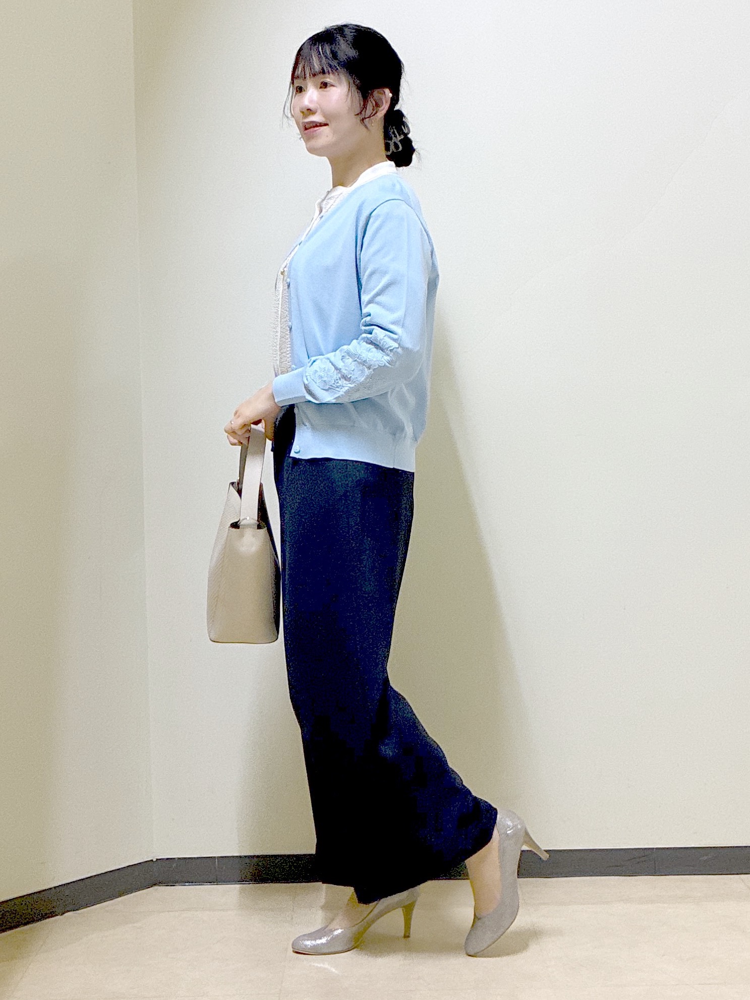  beni_gingerさんの「Reflect｜【ゆったり着られる◎】バンドカラーシャツブラウス」を使ったコーディネート