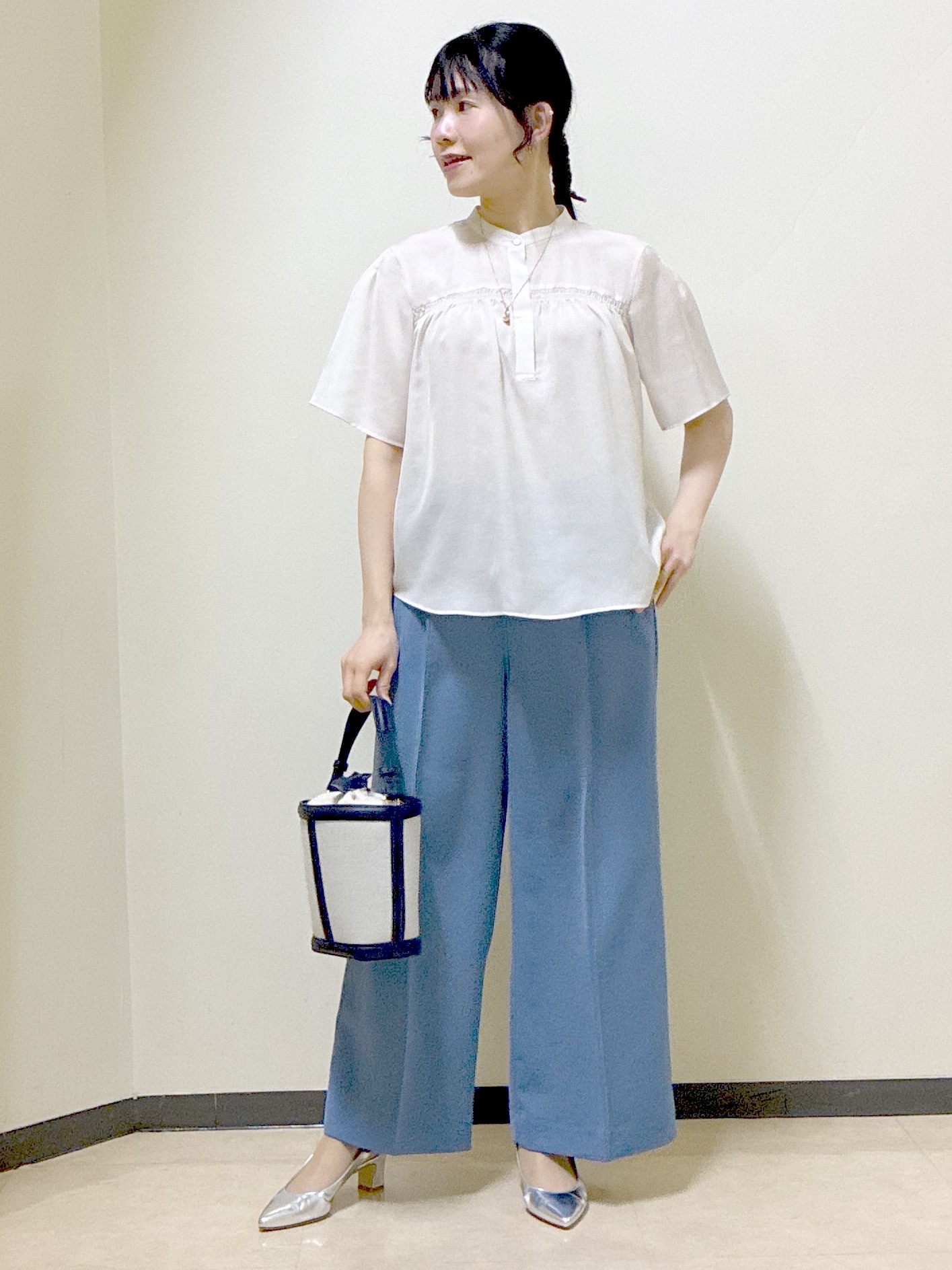  beni_gingerさんの「Reflect｜【選べる5色◎／マシンウォッシュ可】シャーリングデザインブラウス」を使ったコーディネート