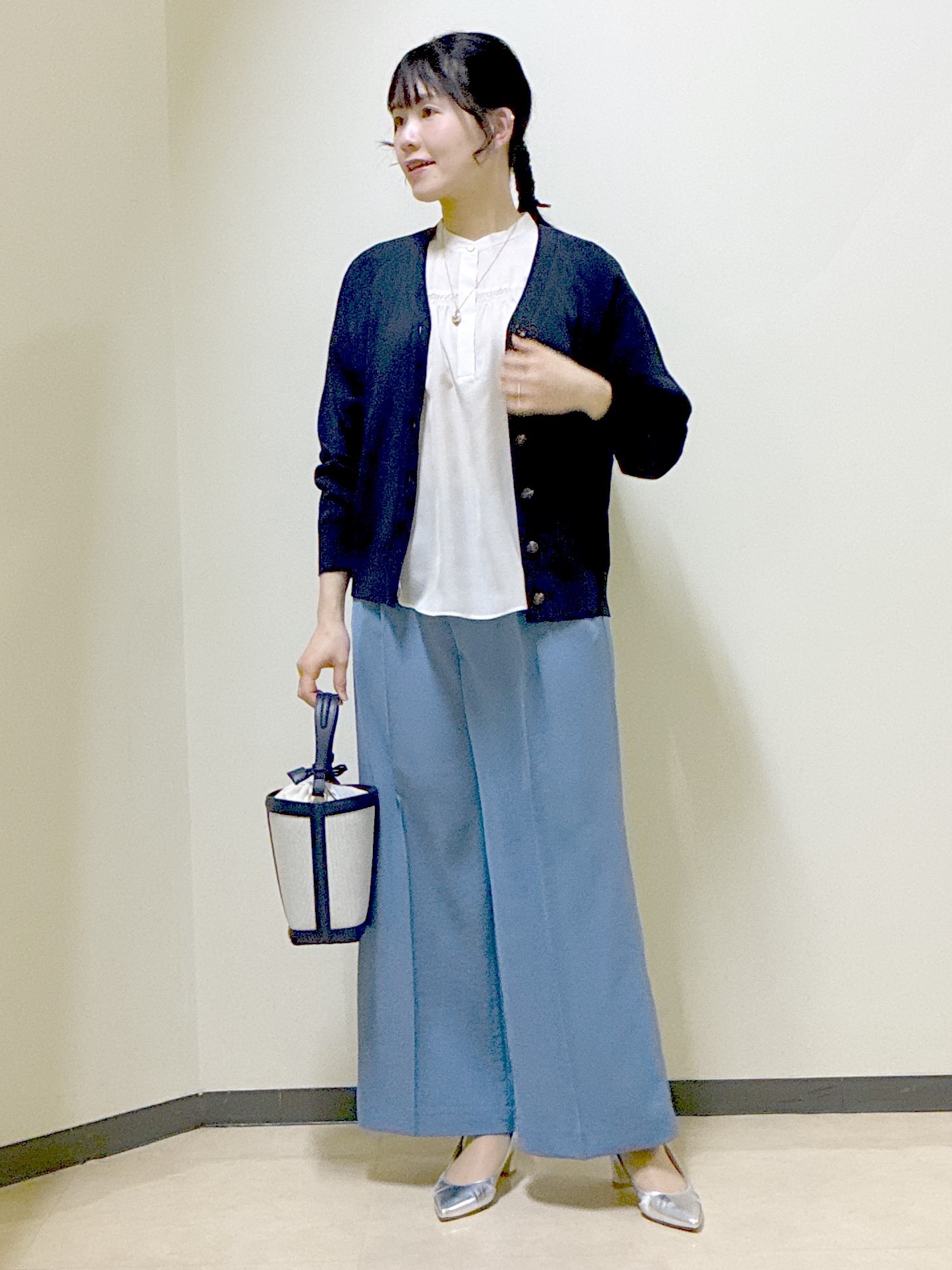  beni_gingerさんの「Reflect｜【選べる5色◎／マシンウォッシュ可】シャーリングデザインブラウス」を使ったコーディネート
