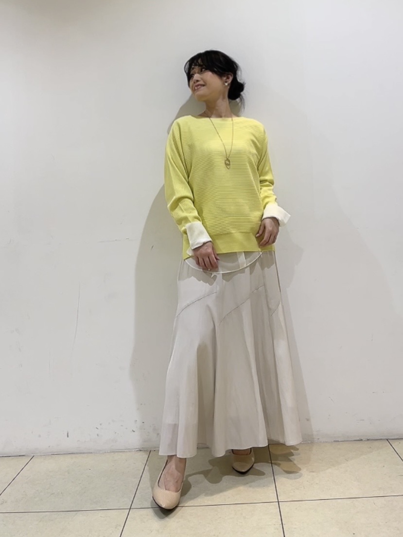 watanabeさんの「UNTITLED｜【洗える／キレイ色】体型カバー無縫製ニット」を使ったコーディネート