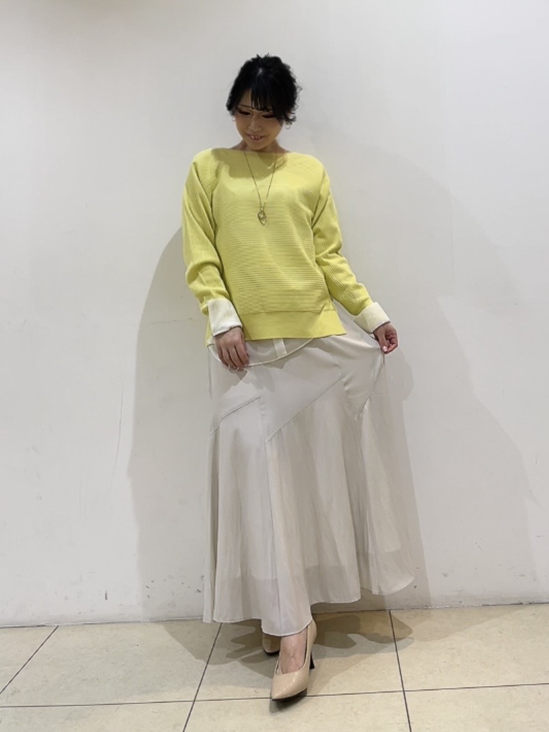 watanabeさんの「UNTITLED｜【洗える／キレイ色】体型カバー無縫製ニット」を使ったコーディネート