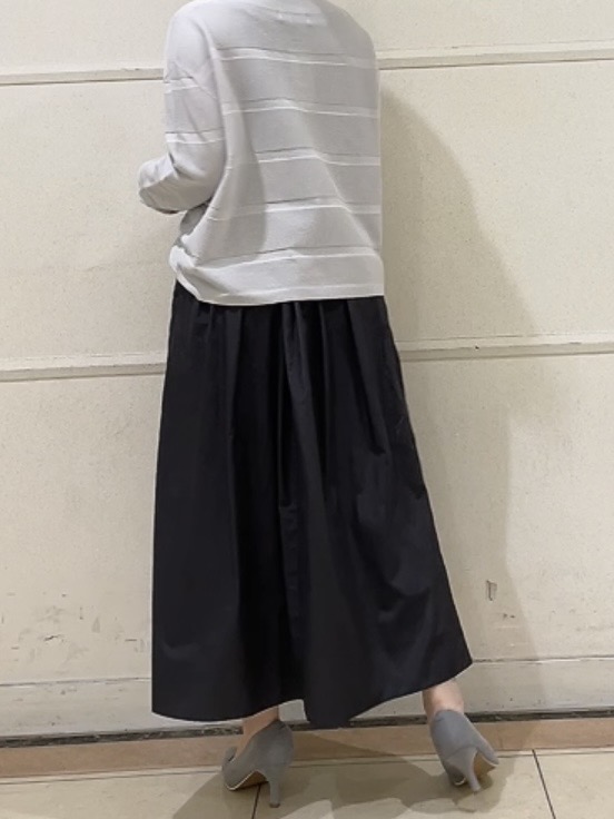 watanabeさんの「UNTITLED｜【ゆったり/洗える】クロップドニットプルオーバー」を使ったコーディネート