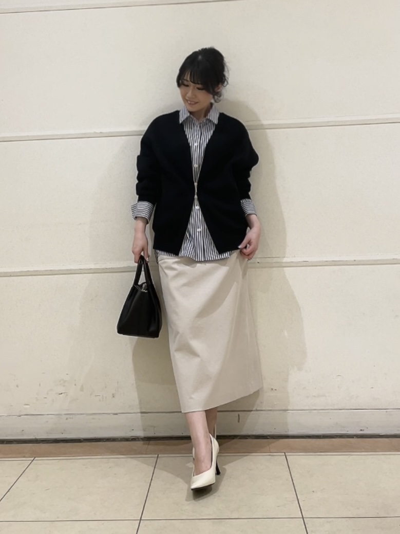 watanabeさんの「UNTITLED｜【軽羽織り/セットアップ可】ジップアップニットカーディガン」を使ったコーディネート