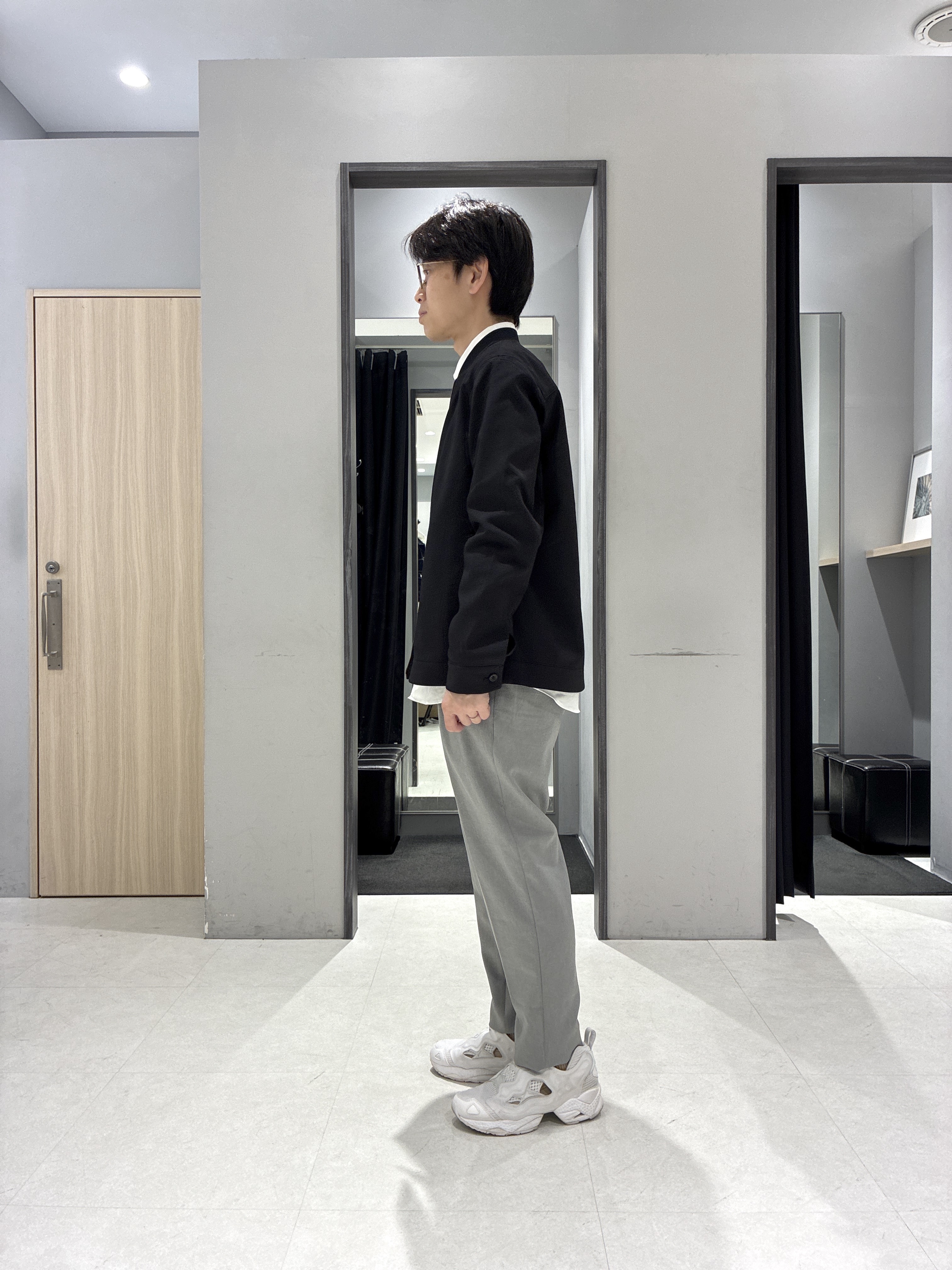 わいずみさんの「TAKEO KIKUCHI｜リネンライクカルゼ リブブルゾン」を使ったコーディネート