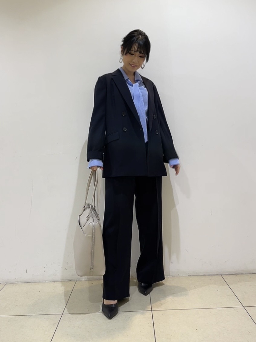 watanabeさんの「UNTITLED｜【新色追加/セットアップ可】エアリー ダブルブレストジャケット」を使ったコーディネート