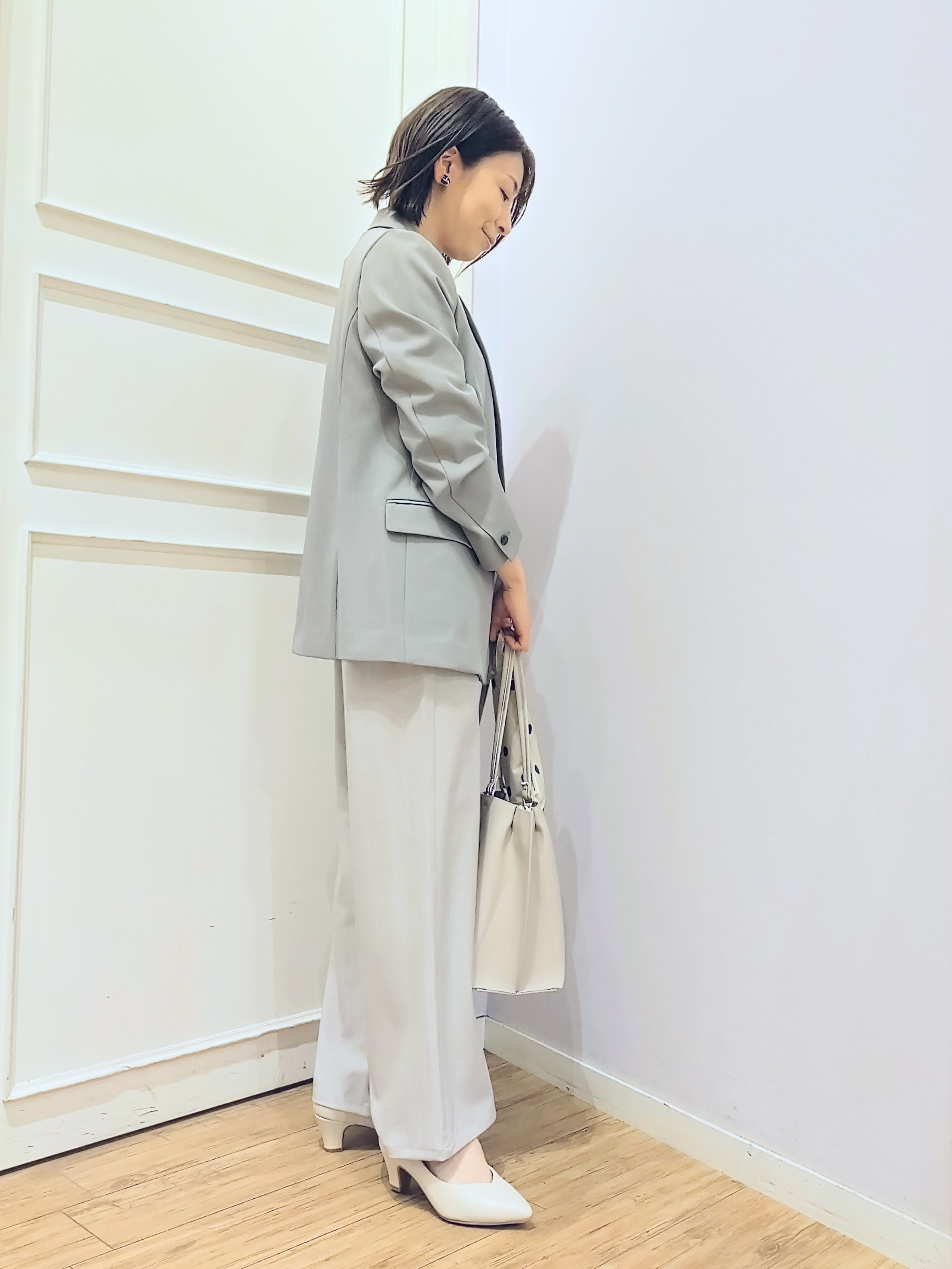 miomioさんの「SHOO･LA･RUE｜【洗濯機可/イージーケア/UV】オンオフ使える　ゆったりダブルジャケット」を使ったコーディネート