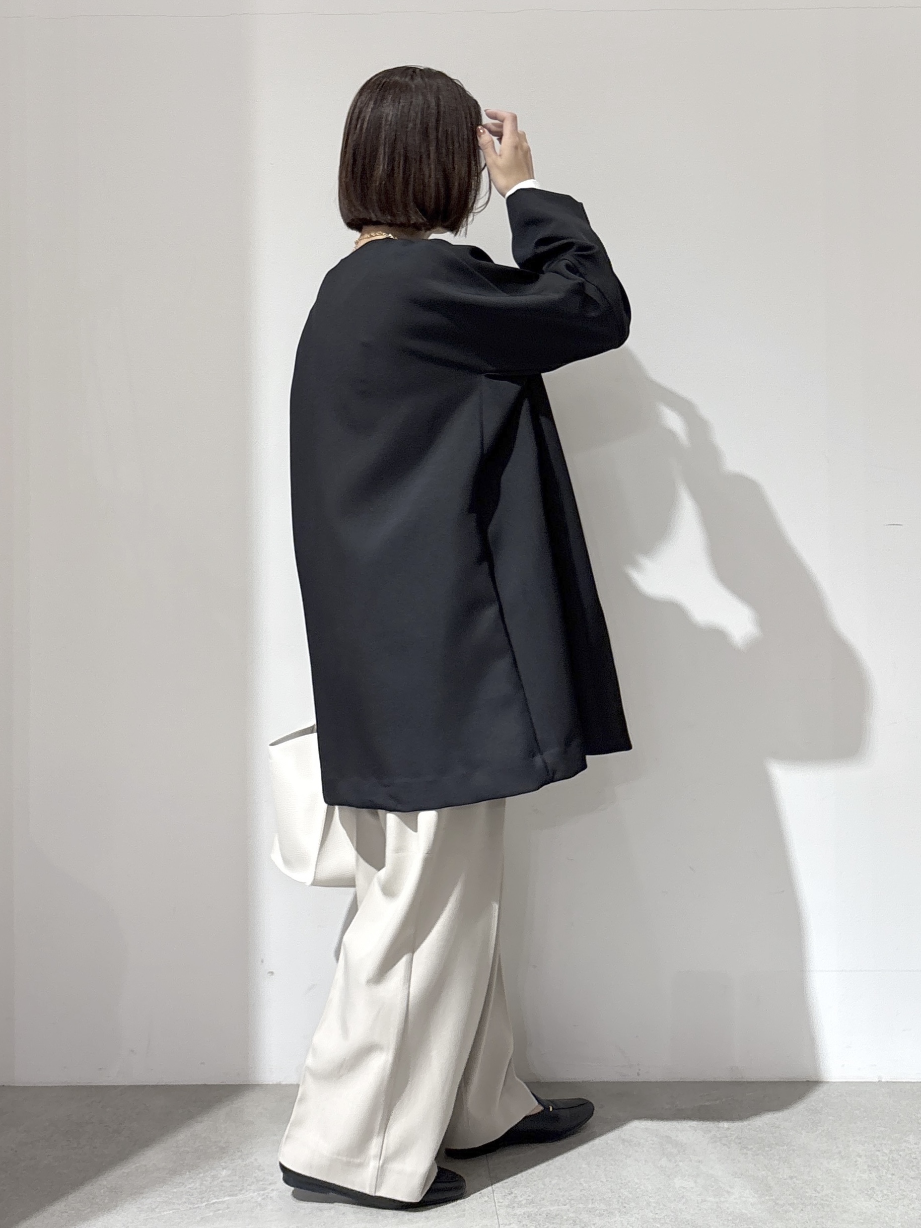 NAKAさんの「OPAQUE.CLIP｜フォルムスリーブミドルコート【洗濯機OK】」を使ったコーディネート