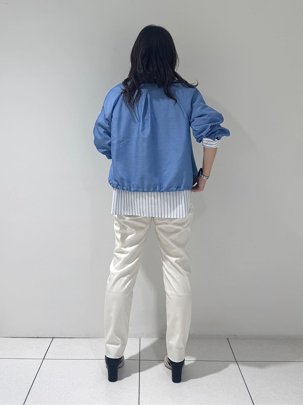 そんさんの「INDIVI｜【洗える／大人シアー】エアリー バルーンブルゾン」を使ったコーディネート