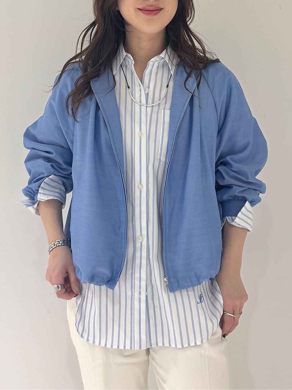 そんさんの「INDIVI｜【洗える／大人シアー】エアリー バルーンブルゾン」を使ったコーディネート