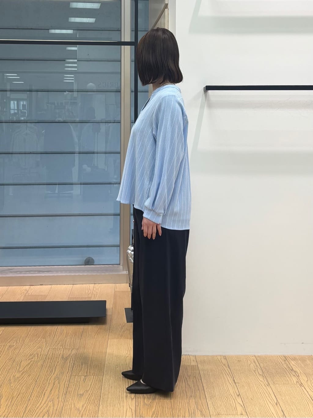 asamiさんの「INDIVI｜【洗える／着心地楽ちん】ブラウス風ストライプカットソートップス」を使ったコーディネート