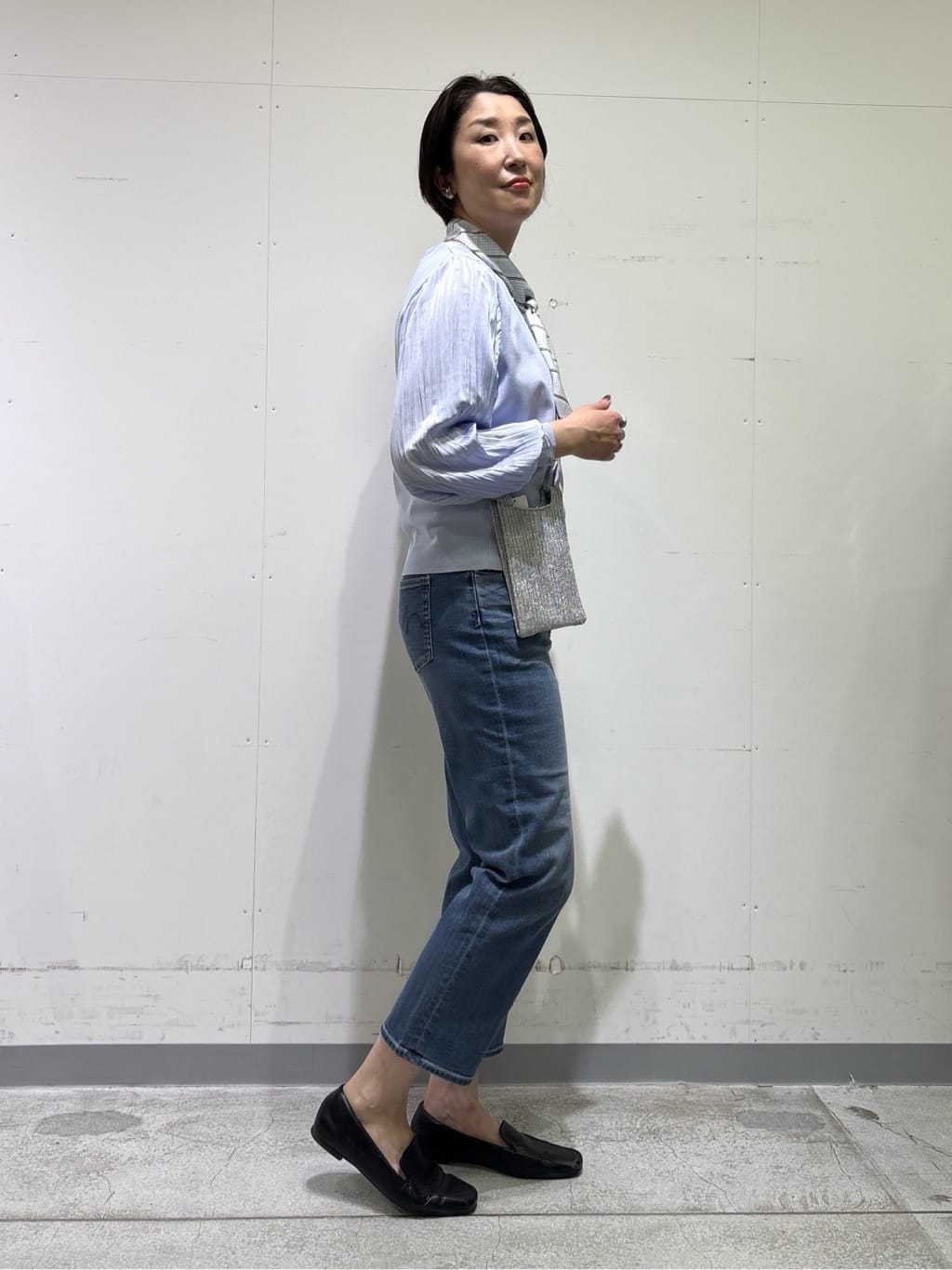 yuriさんの「INDIVI｜【洗える／華やか】袖プリーツニット」を使ったコーディネート