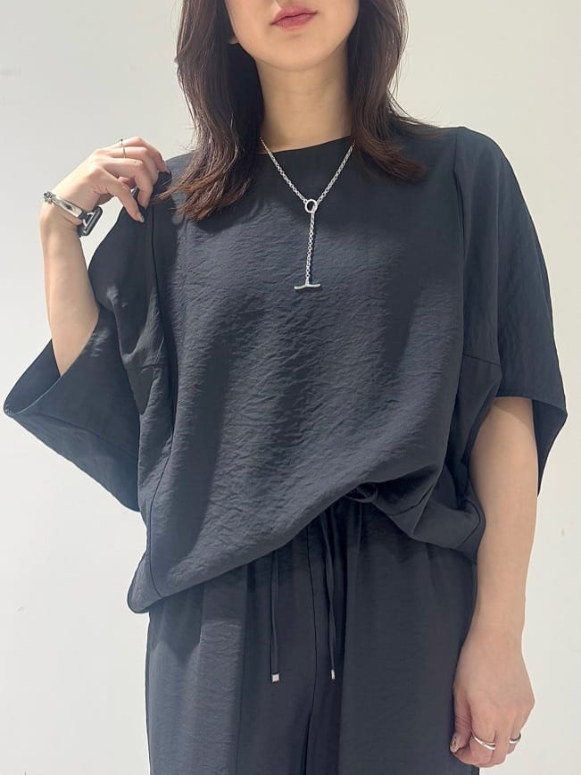 そんさんの「INDIVI｜【洗える／5分袖／UVケア／SETUP可能】モモンガスリーブブラウス」を使ったコーディネート