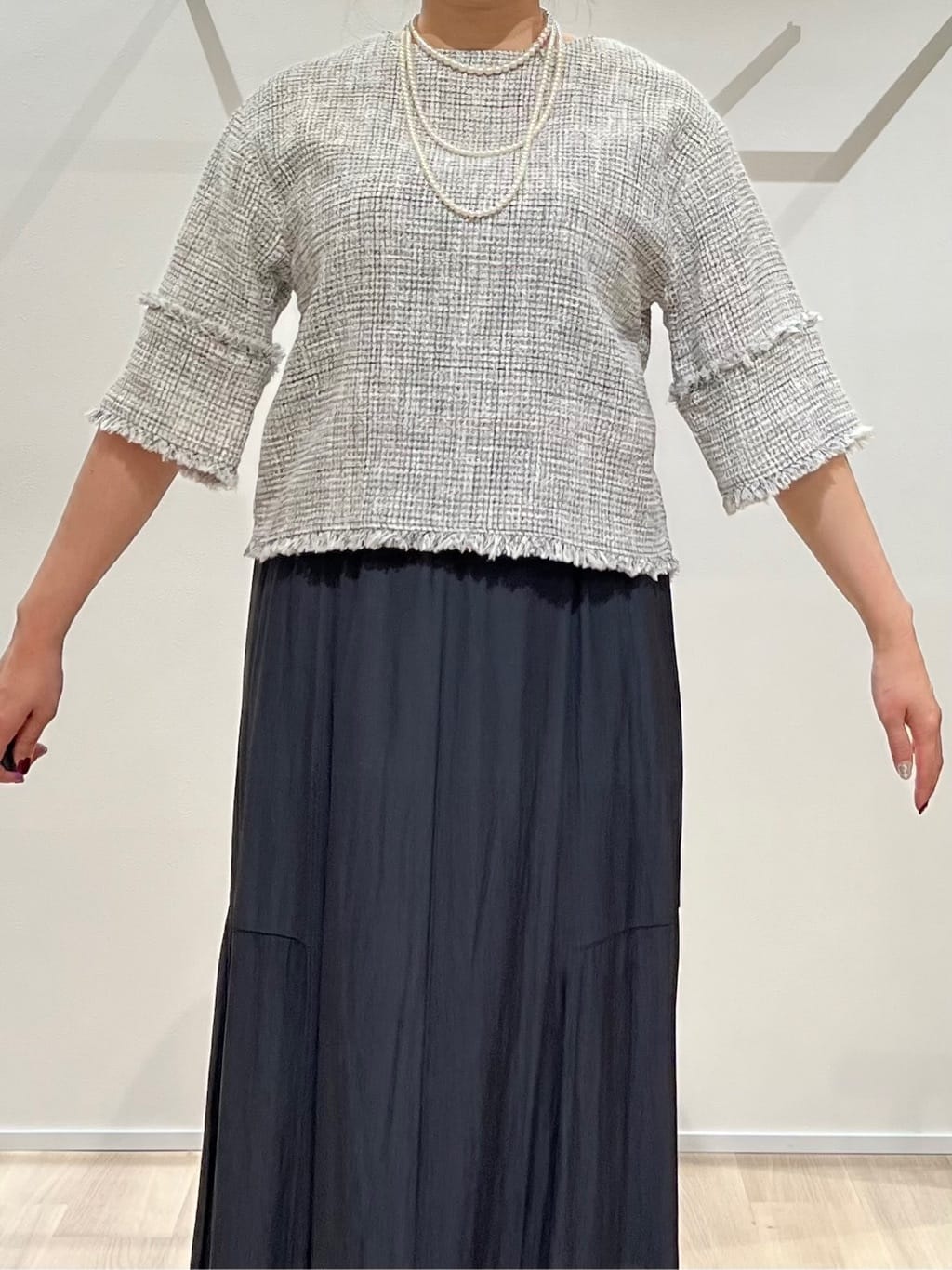 TOMOMIさんの「UNTITLED｜【洗える】ツイードドルマンブラウス」を使ったコーディネート