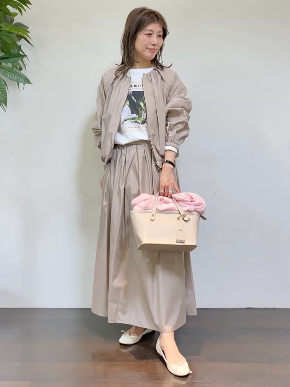 tomoさんの「UNTITLED｜【セットアップ可/はっ水】シャイニータイプライターブルゾン」を使ったコーディネート