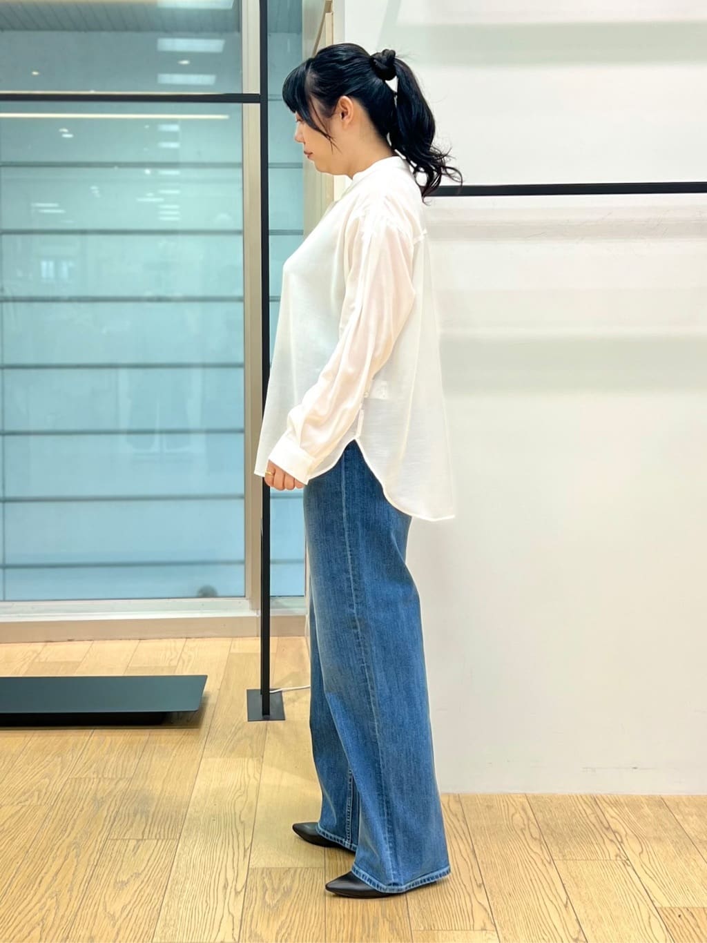 shimaさんの「INDIVI｜【洗える／多機能／SETUP可】着る日傘ダブルジャケット」を使ったコーディネート