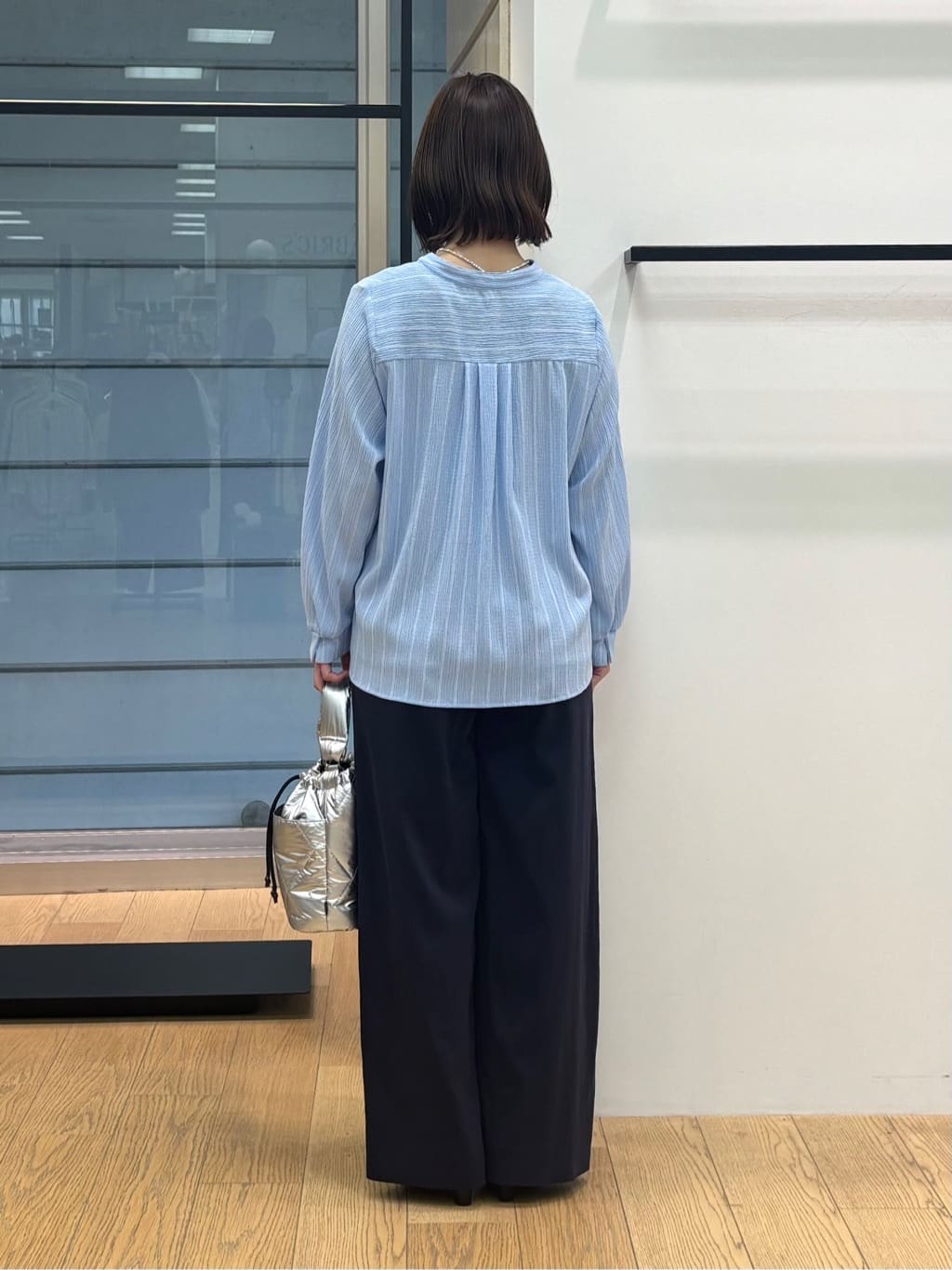 asamiさんの「INDIVI｜【洗える／着心地楽ちん】ブラウス風ストライプカットソートップス」を使ったコーディネート
