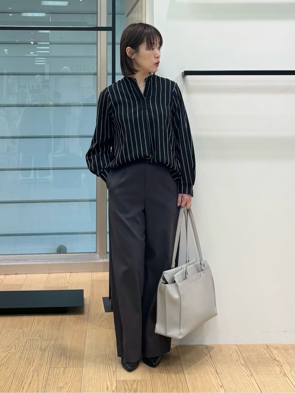 asamiさんの「INDIVI｜【洗える／着心地楽ちん】ブラウス風ストライプカットソートップス」を使ったコーディネート