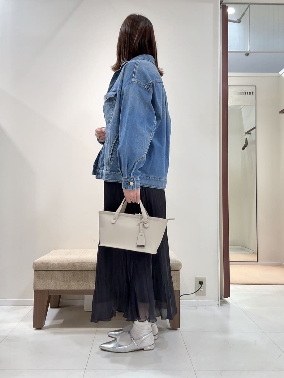 YUIさんの「UNTITLED｜【アンサンブル可/洗える】クルーネックニットカーディガン」を使ったコーディネート
