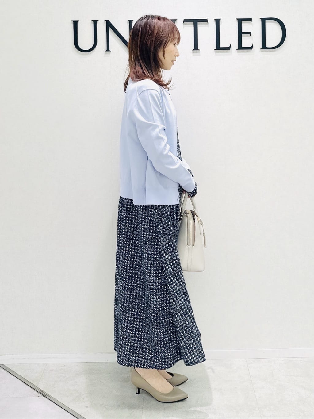 Miwaさんの「UNTITLED｜【アンサンブル可/洗える】クルーネックニットカーディガン」を使ったコーディネート