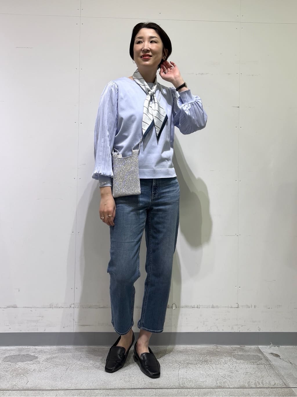 yuriさんの「INDIVI｜【洗える／華やか】袖プリーツニット」を使ったコーディネート
