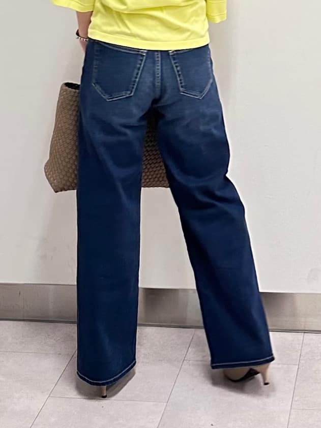 みなこさんの「UNTITLED｜【古畑星夏さん着用/人気デニム】MAKE&times;DENIM WIDE」を使ったコーディネート