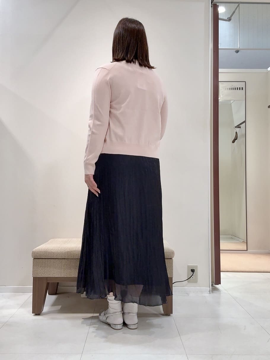 YUIさんの「UNTITLED｜【アンサンブル可/洗える】クルーネックニットカーディガン」を使ったコーディネート