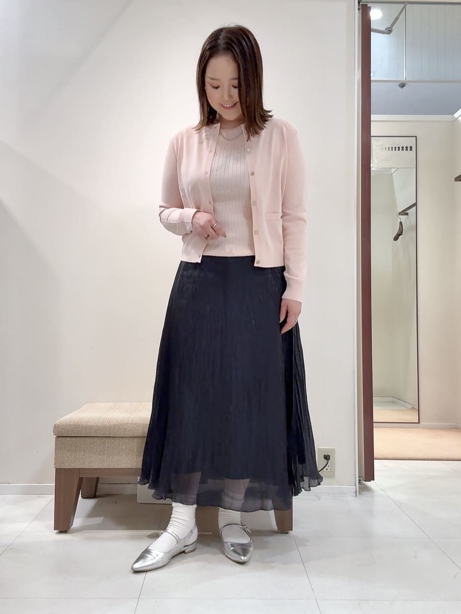 YUIさんの「UNTITLED｜【アンサンブル可/洗える】クルーネックニットカーディガン」を使ったコーディネート