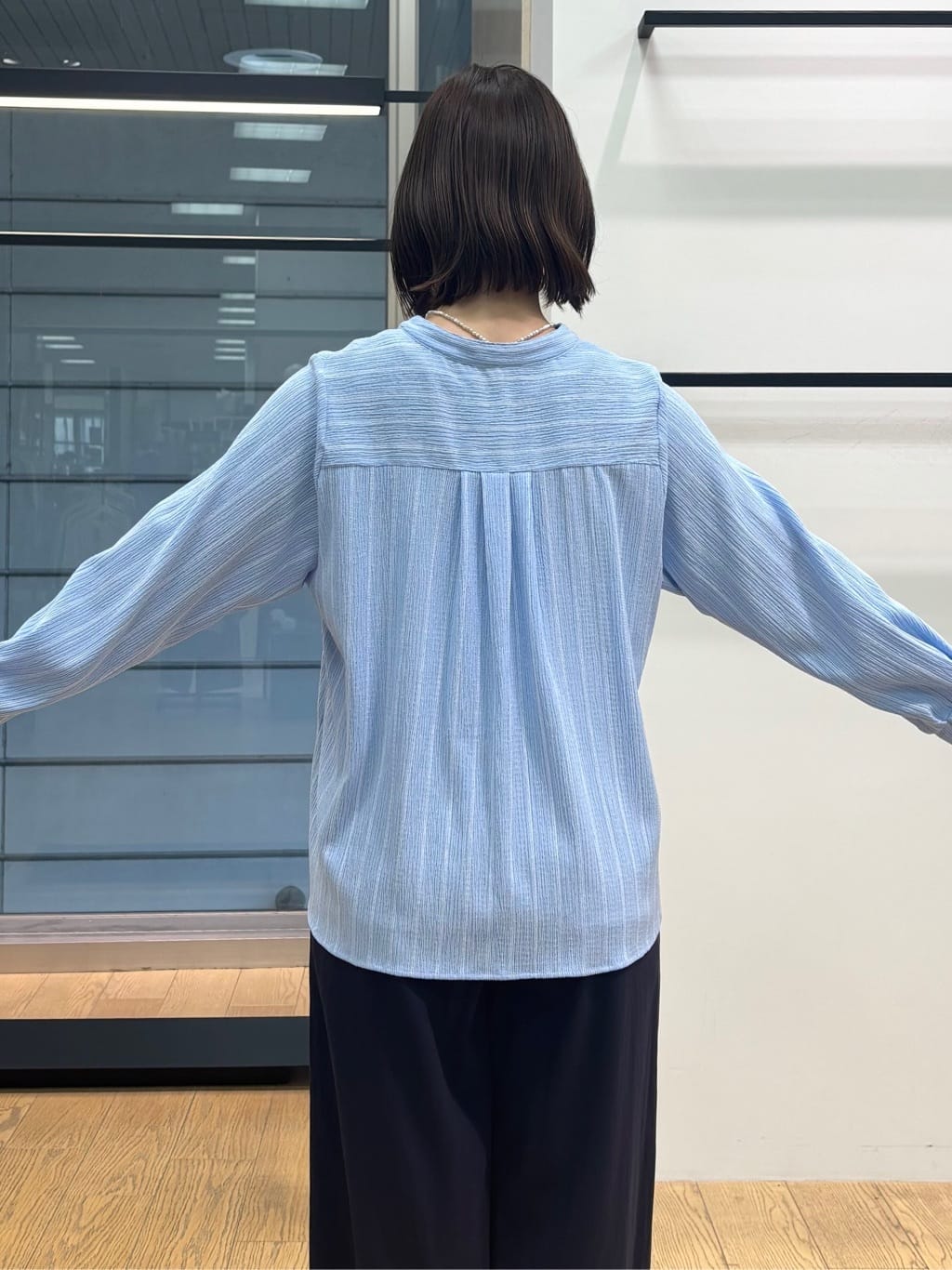 asamiさんの「INDIVI｜【洗える／着心地楽ちん】ブラウス風ストライプカットソートップス」を使ったコーディネート