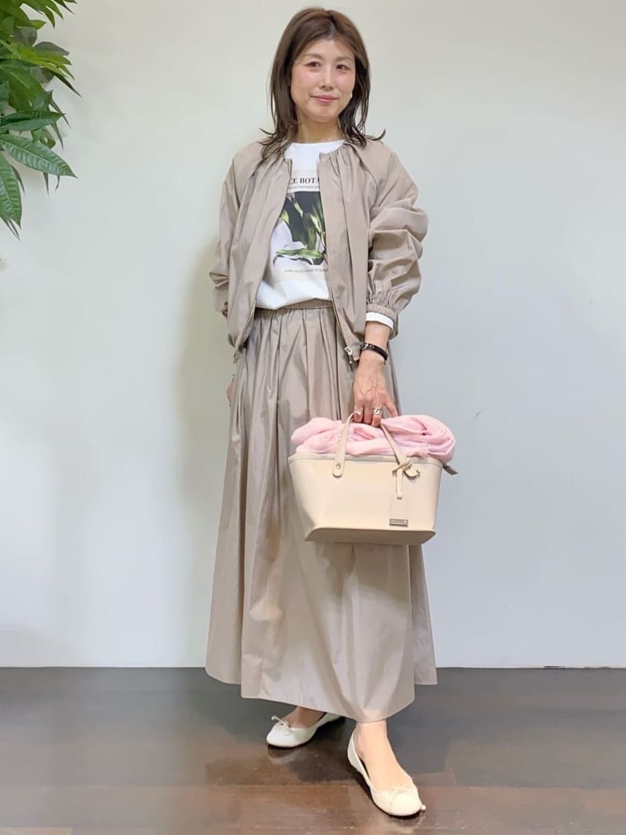 tomoさんの「UNTITLED｜【セットアップ可/はっ水】シャイニータイプライターブルゾン」を使ったコーディネート
