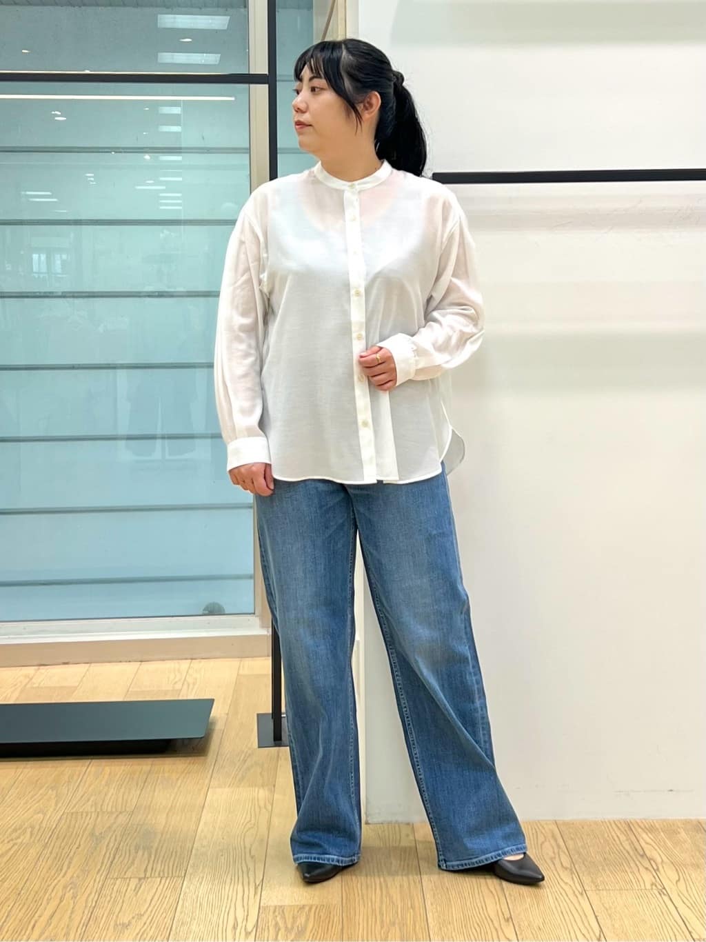 shimaさんの「INDIVI｜【洗える／多機能／SETUP可】着る日傘ダブルジャケット」を使ったコーディネート