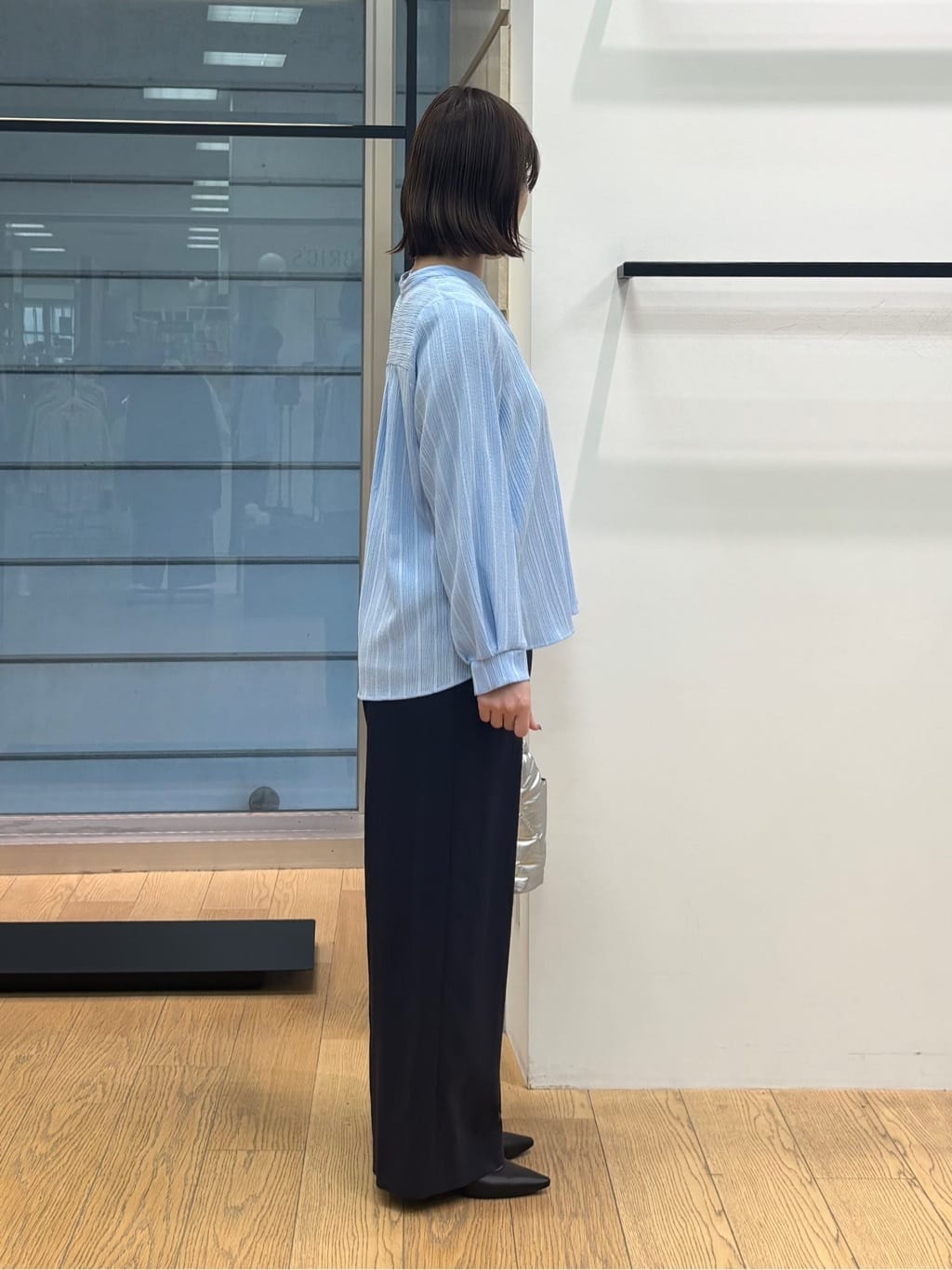 asamiさんの「INDIVI｜【洗える／着心地楽ちん】ブラウス風ストライプカットソートップス」を使ったコーディネート